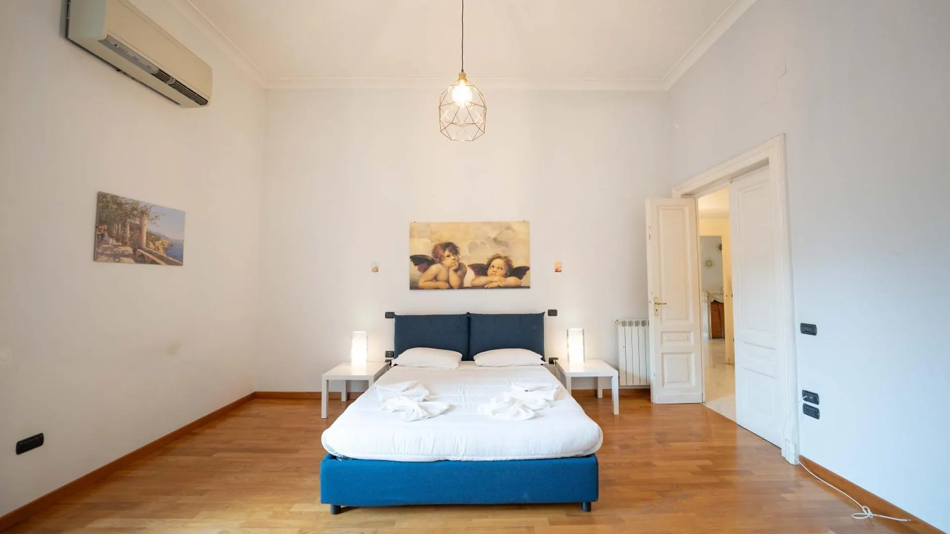 Residenza Castel Dell'Ovo By Dimorra Apartment Naples