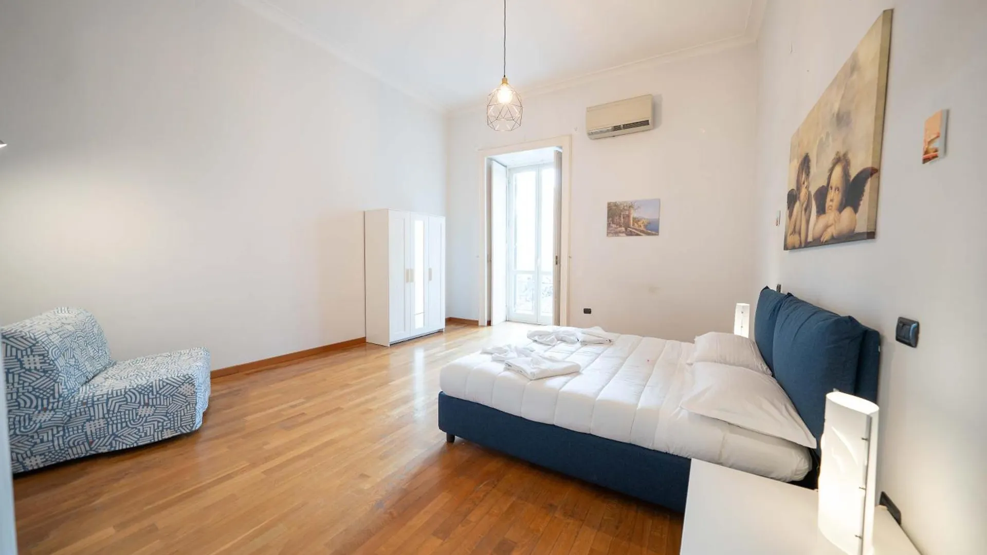 Residenza Castel Dell'Ovo By Dimorra Apartment Naples Italy